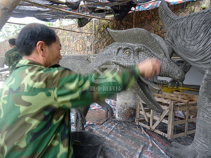 水泥雙冠龍雕塑，水泥恐龍雕塑